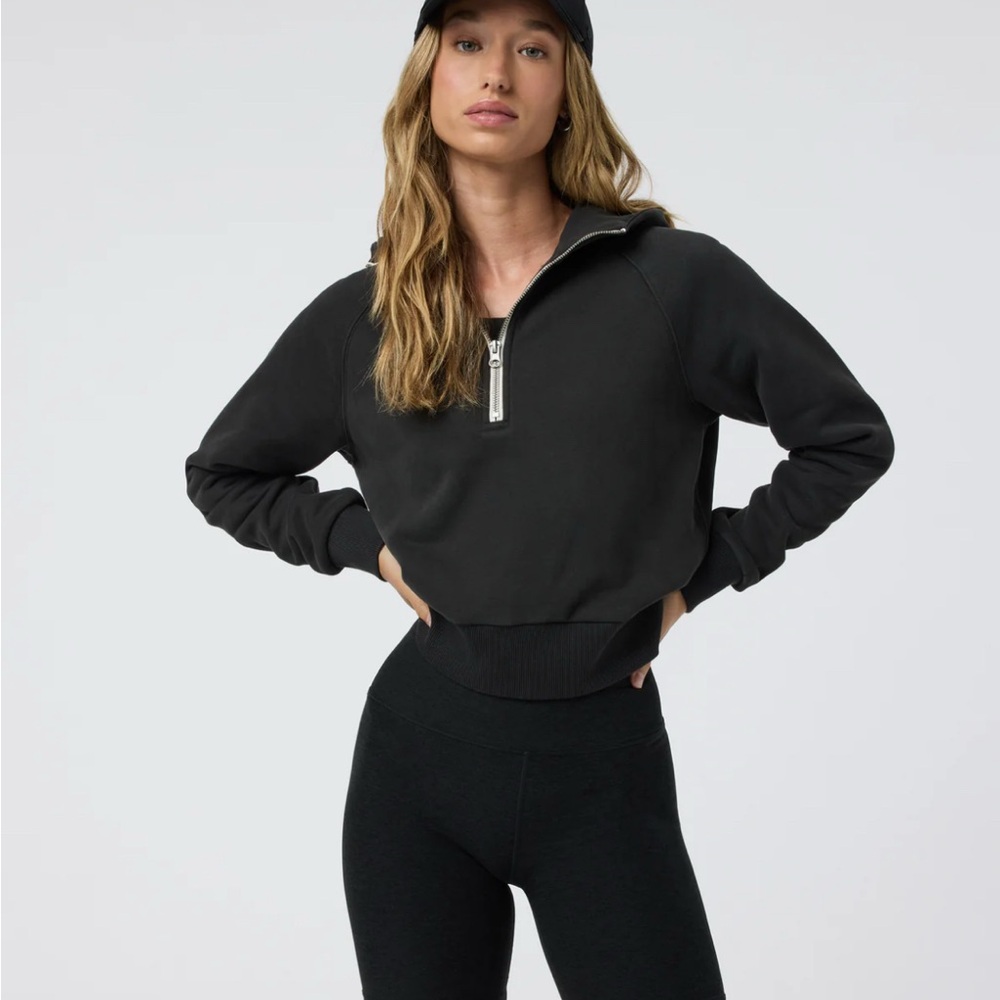 Vuori restore half zip hoodie